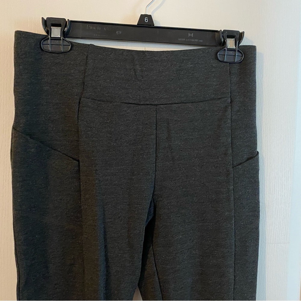 Cabi Lean Leggings-size S